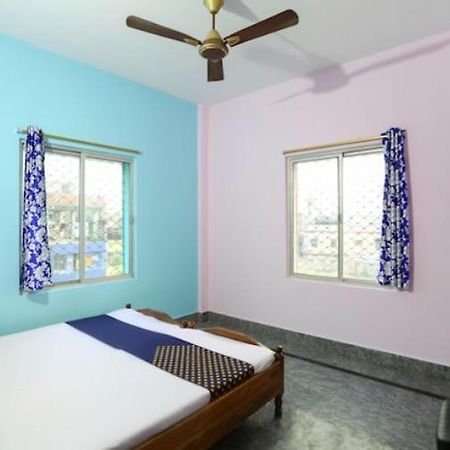 Hotel Alaka Пури Екстериор снимка