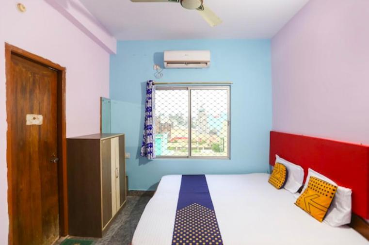 Hotel Alaka Пури Екстериор снимка
